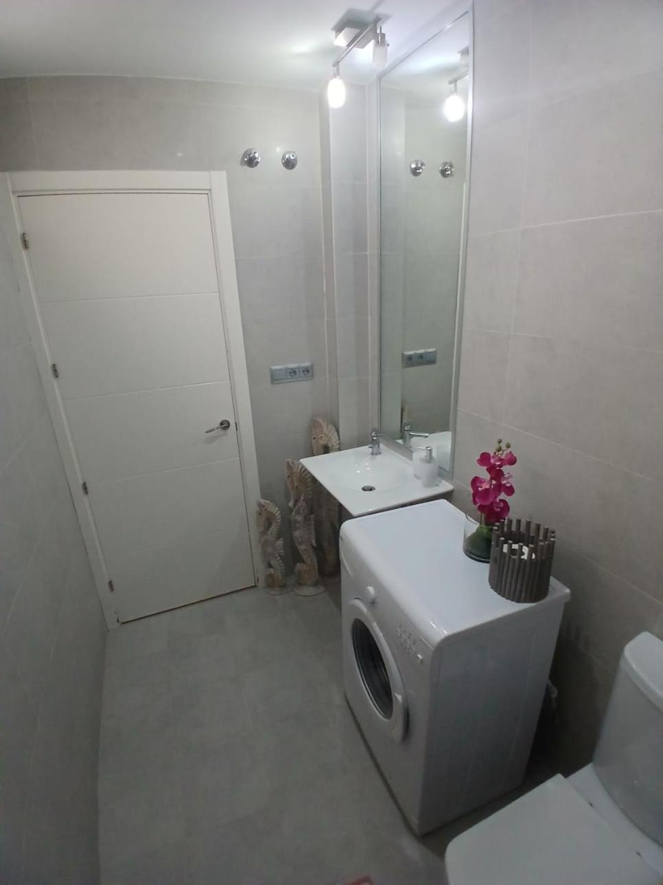 Apartamento Bernier Málaga Exterior foto