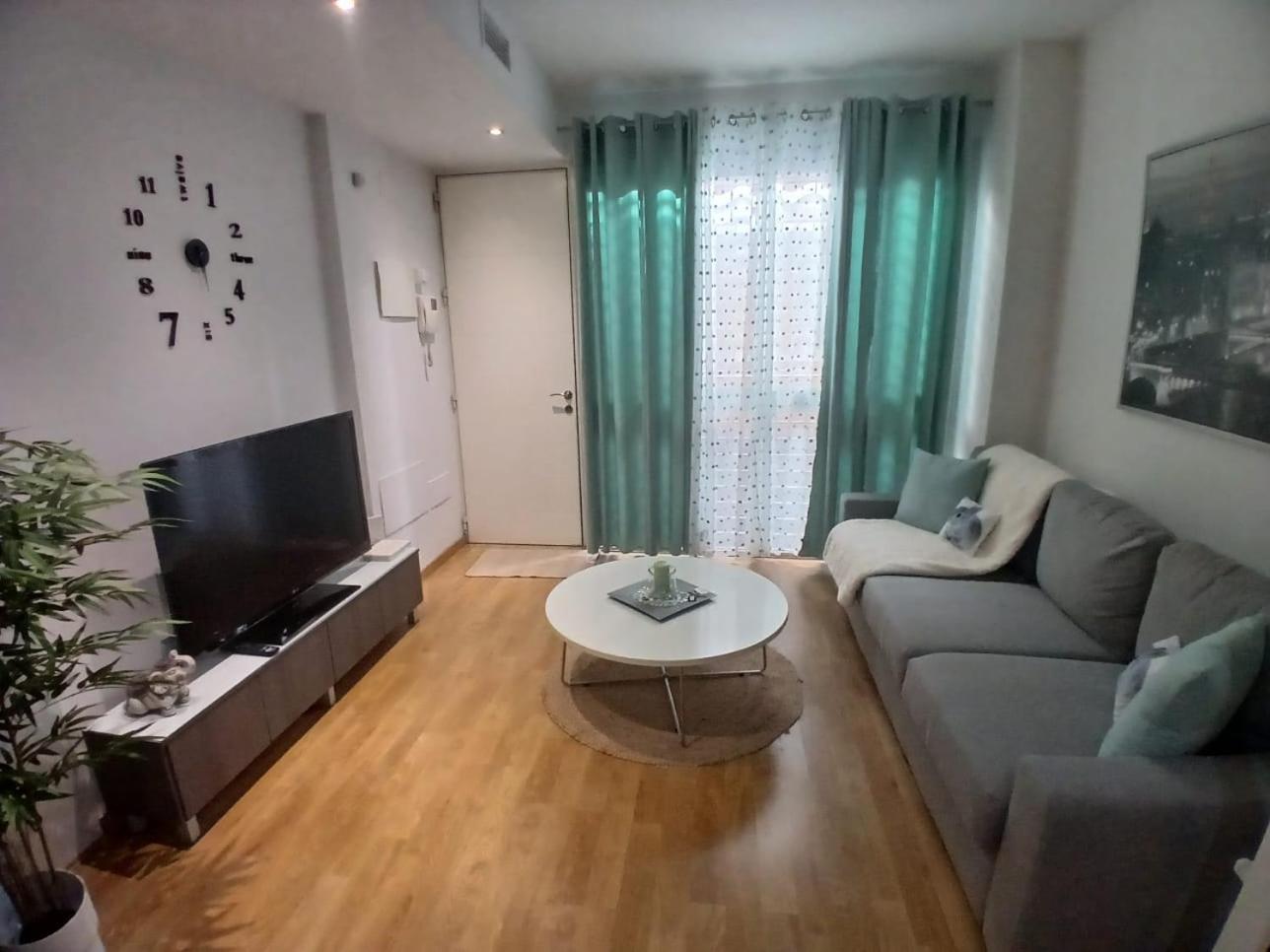 Apartamento Bernier Málaga Exterior foto